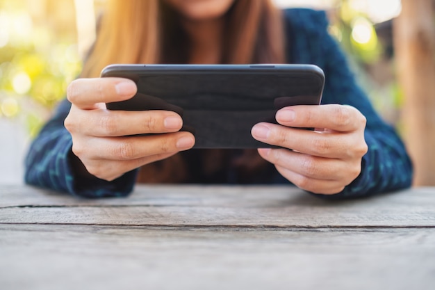 Jak ściągnąć darmowe gry na telefon bezpiecznie i legalnie?