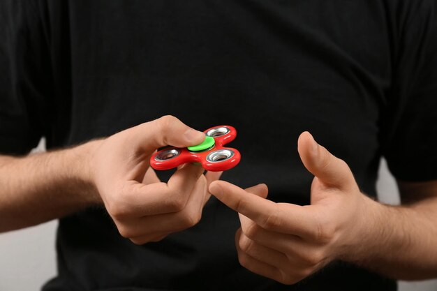 Jakie gry które można grać ze znajomymi sprawdzą się na imprezie?