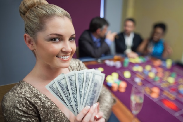 Od czego zależy, ile kosztuje gra Milionerzy?